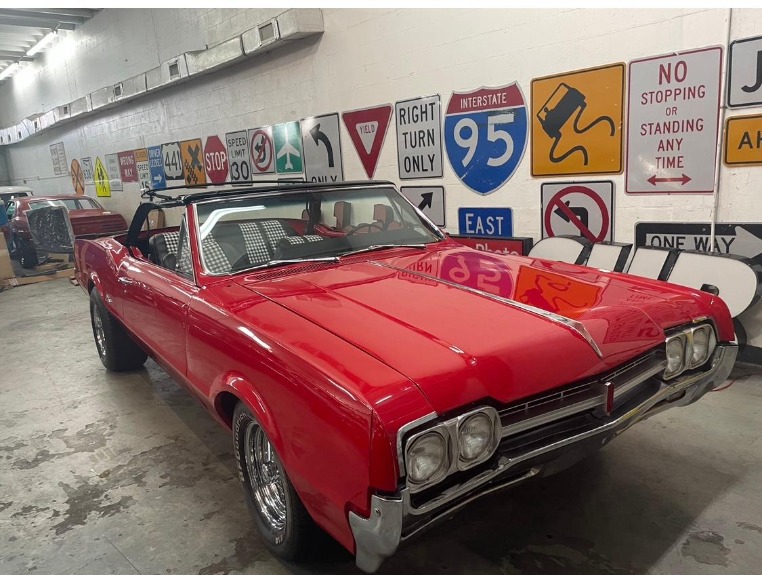 Used 1966 OLDSMOBILE CUTLASS CONVERTIBLE for sale $18,900 at Cool Cars For Sale in Pompano Beach FL